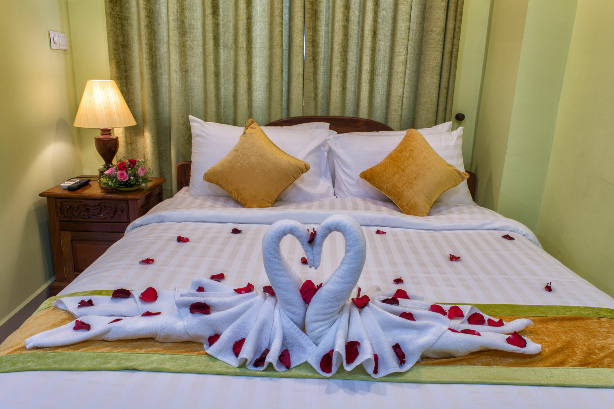 Raksmey Suo Hotel Phnom Penh Exterior foto