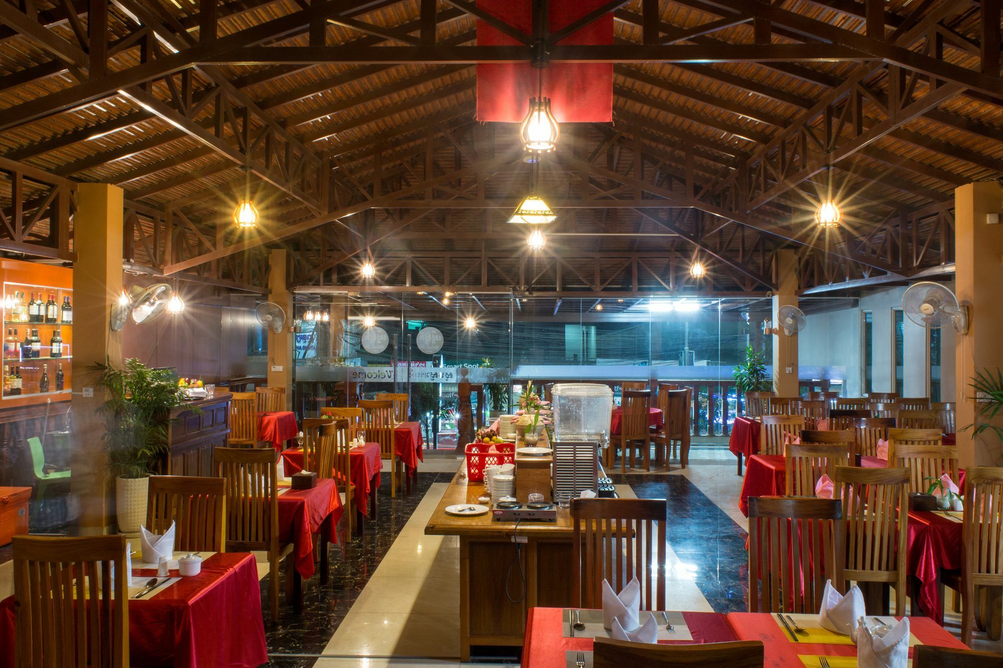 Raksmey Suo Hotel Phnom Penh Exterior foto